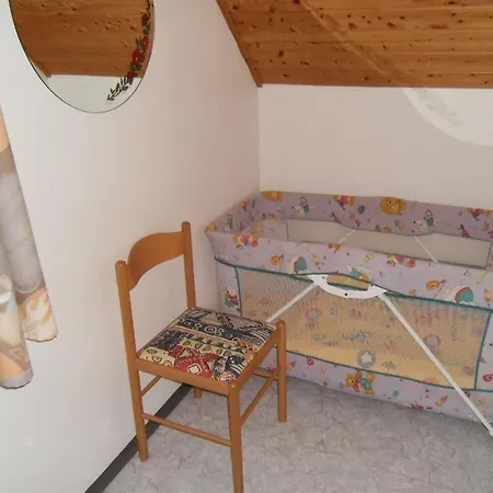 Ferienhaus-mit-terrasse-und-grossem-garten Holiday home *