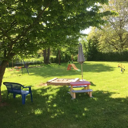 Holiday home Ferienhaus-mit-terrasse-und-grossem-garten *