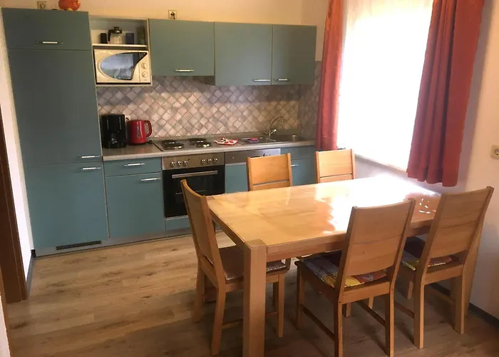 בית נופש Ferienhaus-mit-terrasse-und-grossem-garten
